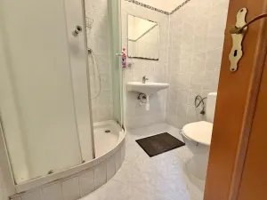 Pronájem bytu 2+kk, Praha - Smíchov, U Santošky, 50 m2