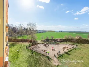 Pronájem bytu 2+kk, Klecany, V Honech, 47 m2