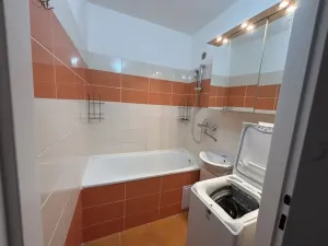 Pronájem bytu 2+kk, Kladno - Kročehlavy, Benešovská, 40 m2