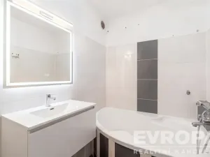 Prodej bytu 4+1, Roudnice nad Labem, Alej 17. listopadu, 76 m2