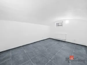 Pronájem - jiné, Plzeň - Jižní Předměstí, Husova, 110 m2