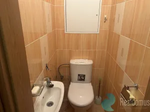 Pronájem bytu 2+kk, Trhové Sviny, Budovatelská, 44 m2