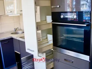 Prodej bytu 3+1, Krupka - Maršov, Karla Čapka, 79 m2