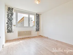 Pronájem bytu 1+kk, Brno - Lesná, Halasovo náměstí, 22 m2