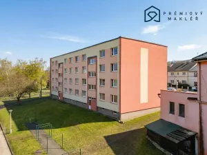 Prodej bytu 3+1, Bystřany, Pražská, 79 m2