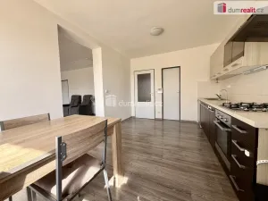 Pronájem bytu 3+1, Vracov, náměstí Míru, 107 m2