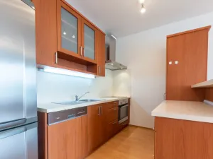 Pronájem bytu 2+kk, Praha - Jinonice, Za zámečkem, 64 m2