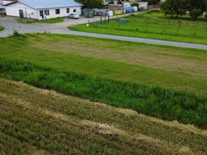 Prodej pozemku pro bydlení, Ivaň, 715 m2