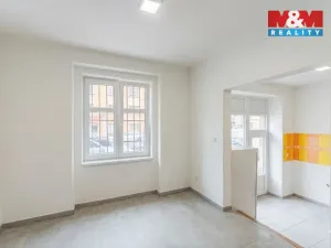 Pronájem obchodního prostoru, Praha - Vysočany, Novovysočanská, 48 m2