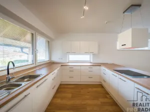 Prodej rodinného domu, Vracov, Lesní, 225 m2