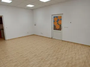 Pronájem kanceláře, Valašské Meziříčí, Křížkovského, 32 m2