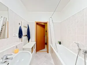 Pronájem bytu 2+1, Praha - Vokovice, Irská, 63 m2