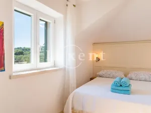 Prodej vily, Bol, Chorvatsko, 83 m2