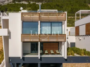 Prodej vily, Omiš, Chorvatsko, 298 m2