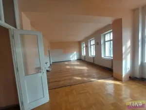 Prodej rodinného domu, Královec, 670 m2