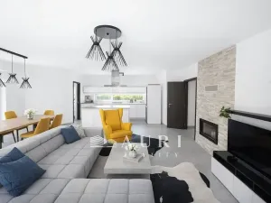 Prodej rodinného domu, Rynholec, Strmá, 112 m2