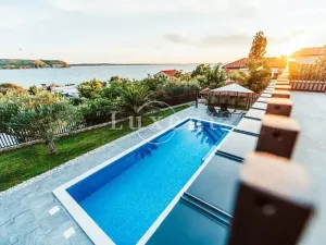 Prodej rodinného domu, Zadar, Chorvatsko, 210 m2