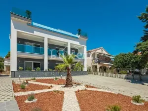 Prodej rodinného domu, Rogoznica, Chorvatsko, 400 m2