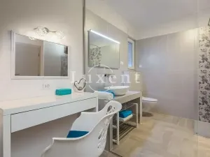 Prodej rodinného domu, Rogoznica, Chorvatsko, 400 m2