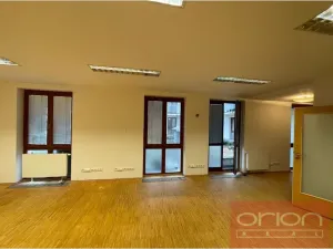 Pronájem bytu 1+kk, Praha - Žižkov, Husitská, 48 m2