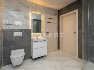 Prodej rodinného domu, Horní Planá, 186 m2