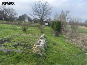 Prodej zahrady, Chropyně, 379 m2