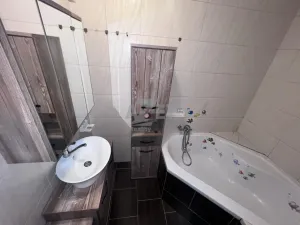 Prodej bytu 4+1, Frýdek-Místek - Místek, Frýdlantská, 73 m2