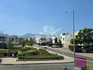 Prodej bytu 1+1, Agios Amvrosios Keryneias, Kypr, 67 m2