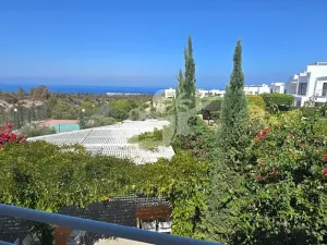 Prodej bytu 1+1, Agios Amvrosios Keryneias, Kypr, 47 m2