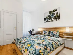 Prodej bytu 2+kk, Praha - Dejvice, Zemědělská, 46 m2