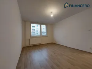 Pronájem bytu 2+1, Brno, Strážnická, 58 m2