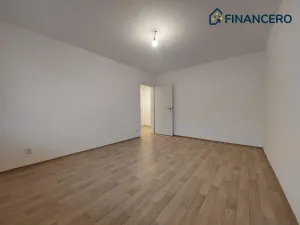 Pronájem bytu 2+1, Brno, Strážnická, 58 m2