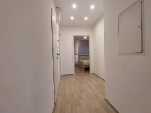 Pronájem bytu 2+1, Brno, Strážnická, 58 m2