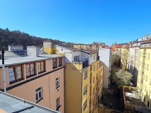 Prodej atypického bytu, Praha - Smíchov, Na Čečeličce, 78 m2