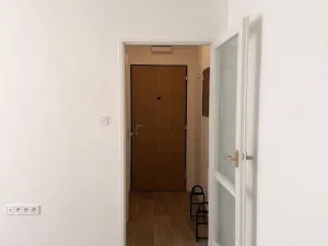 Pronájem bytu 1+kk, Karlovy Vary, Sokolovská, 24 m2