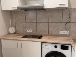 Pronájem bytu 1+kk, Karlovy Vary, Sokolovská, 24 m2