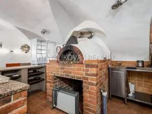 Prodej ubytování, Chlum u Třeboně, Hejtmanská hráz, 1253 m2