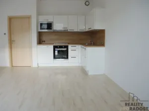 Pronájem bytu 1+kk, Olomouc, Wolkerova, 38 m2