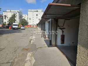 Pronájem garáže, Olomouc, 18 m2