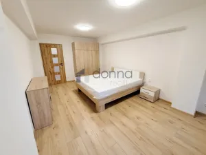 Pronájem bytu 2+1, Praha, Věšínova, 68 m2