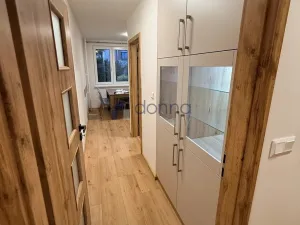 Pronájem bytu 2+1, Praha, Věšínova, 68 m2