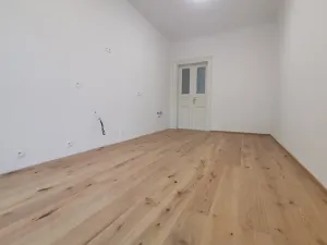 Prodej bytu 3+kk, Praha, Kyjevská, 60 m2