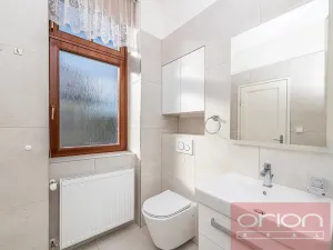 Pronájem bytu 4+1, Praha - Dejvice, Na viničních horách, 152 m2