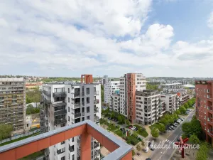 Pronájem bytu 3+kk, Praha - Vysočany, Pod Harfou, 71 m2