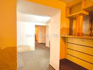 Pronájem obchodního prostoru, České Budějovice, Dvořákova, 80 m2