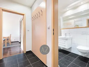 Pronájem bytu 3+kk, Praha - Troja, Na Šutce, 68 m2