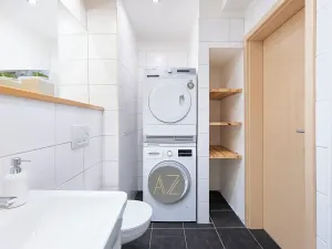 Pronájem bytu 3+kk, Praha - Troja, Na Šutce, 68 m2