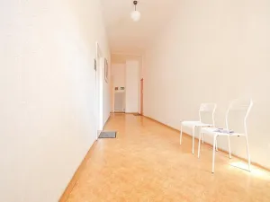 Pronájem kanceláře, Praha - Nové Město, Senovážné náměstí, 22 m2