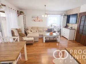 Prodej rodinného domu, Kunovice, 200 m2