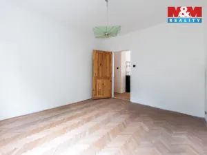 Prodej bytu 2+1, Bukovany, 51 m2